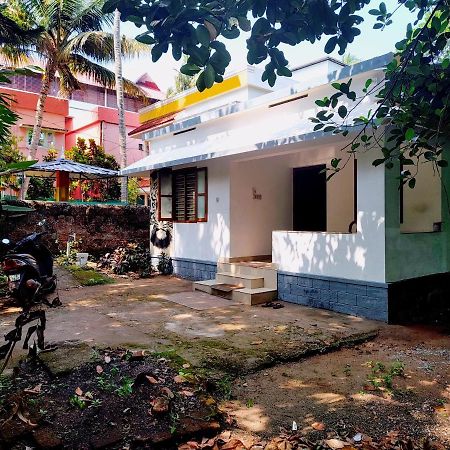 Gogonuts Hostel Varkala Luaran gambar