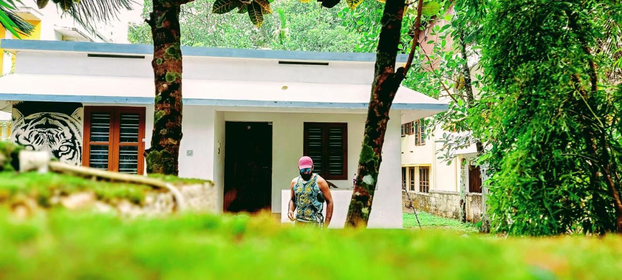 Gogonuts Hostel Varkala Luaran gambar